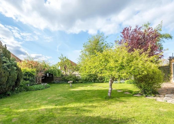 Kidlington 3 BR House Parking Large Garden