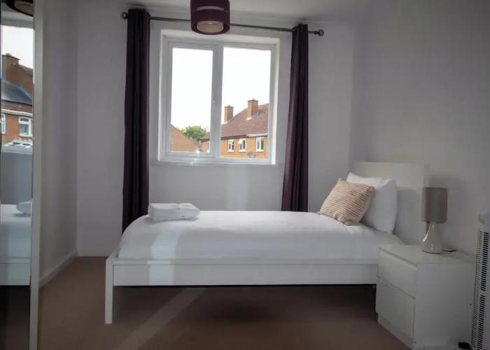 10min to Oxford - 3 Bedrooms - Sleeps 7 - Pets Ok