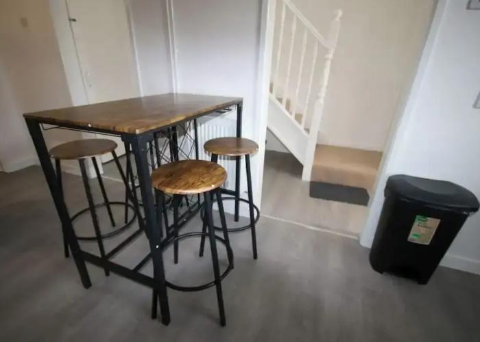 10min to Oxford - 3 Bedrooms - Sleeps 7 - Pets Ok