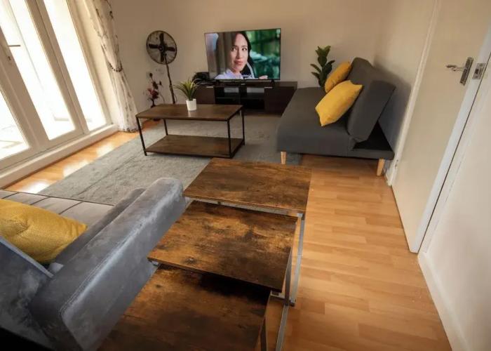 10min to Oxford - 3 Bedrooms - Sleeps 7 - Pets Ok
