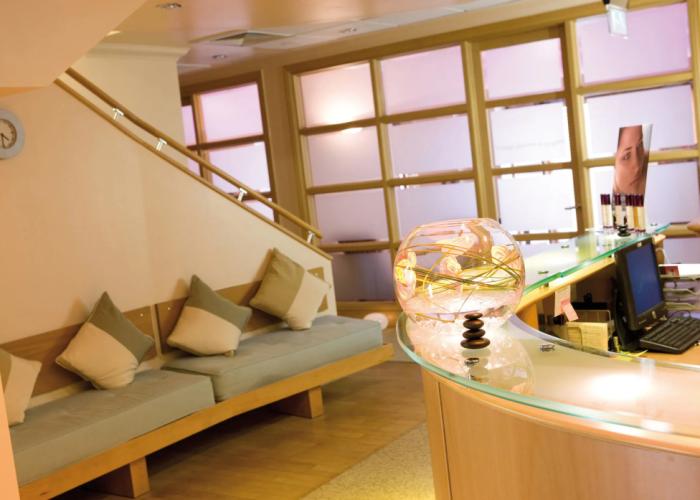 Cottons Hotel & Spa