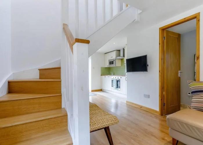 Charming 2-bed Cottage, Beautiful Views, Knutsford