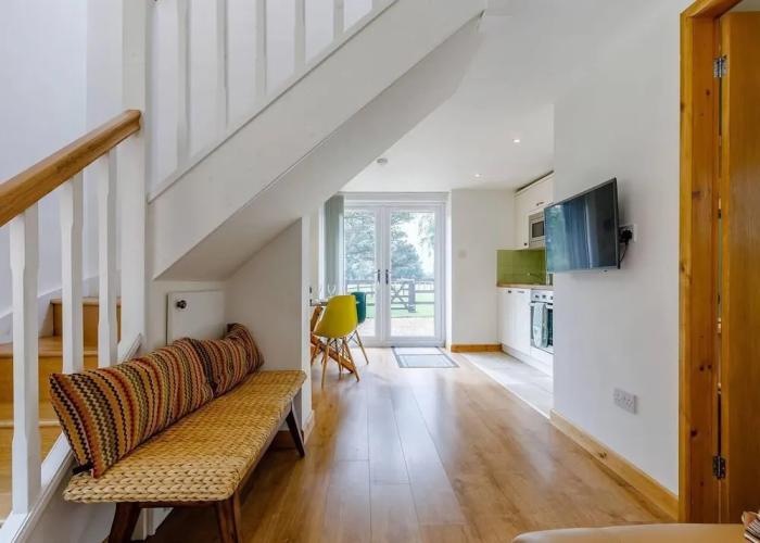 Charming 2-bed Cottage, Beautiful Views, Knutsford