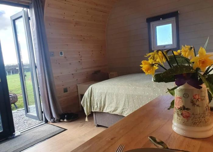 Rowan - Luxury Eco Pod at Trewithen Farm Glamping