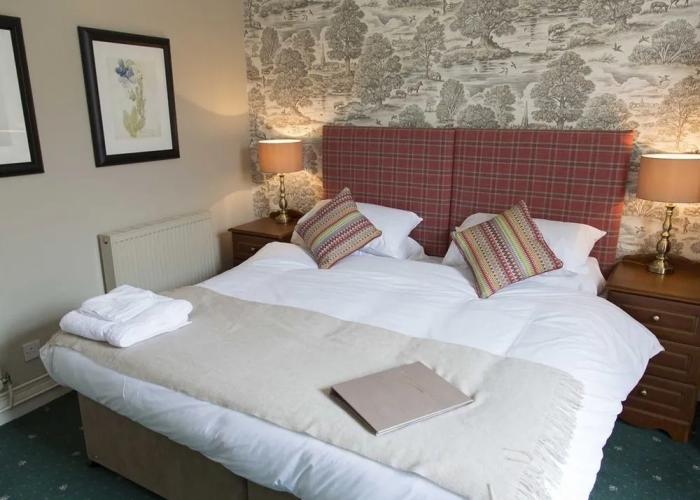 The Kings Arms Hotel - Inn