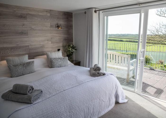 Tregaddra Farmhouse B&B