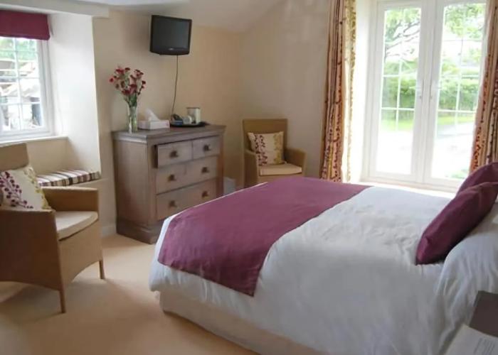 Tregaddra Farmhouse B&B
