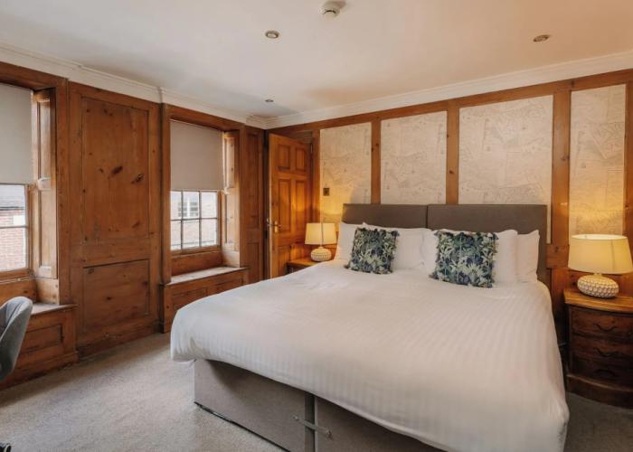 Hewitt's Restaurant & Rooms