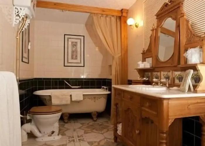 Koala Cottage