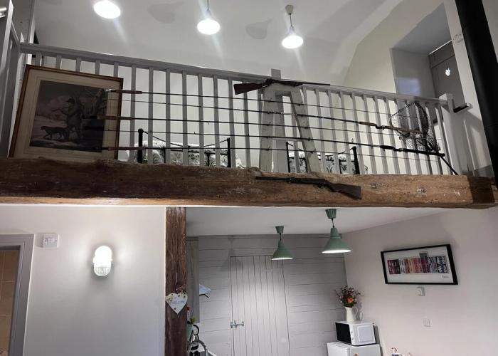 Poachers Hut - Captivating 1-bed Cottage Shorwell