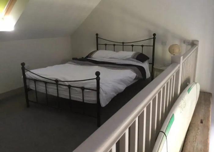 Surf Shack - Impeccable 1-bed Cottage in Shorwell