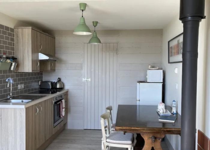 Surf Shack - Impeccable 1-bed Cottage in Shorwell