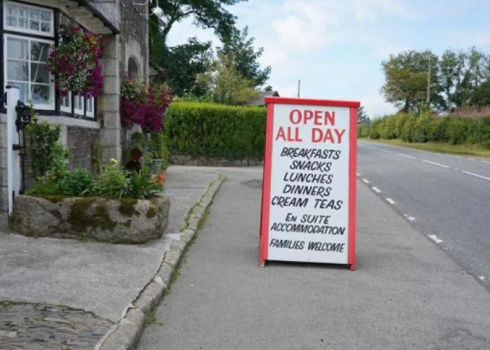 The Fox & Hounds Hotel