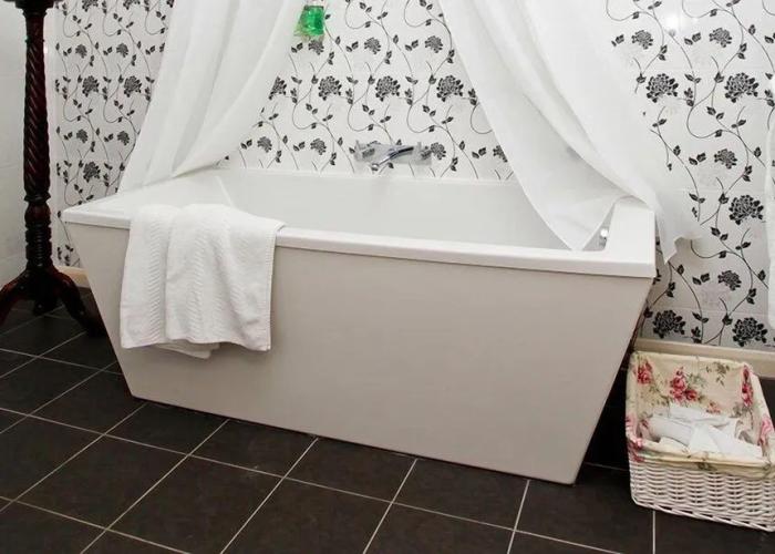 Fox & Hounds Country Hotel