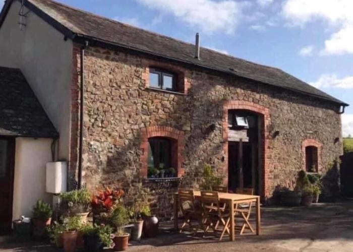 Tranquil Barn Retreat Nr Winkleigh