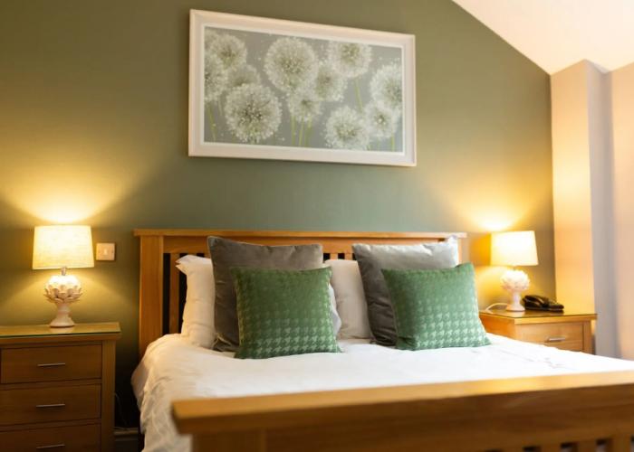 Rufford Arms Hotel