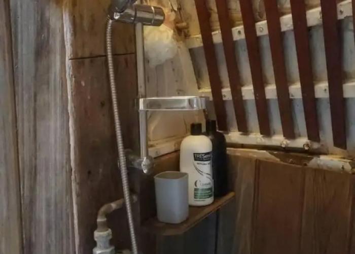 Bembridge Harbour Yurt - Log Burner - Wifi
