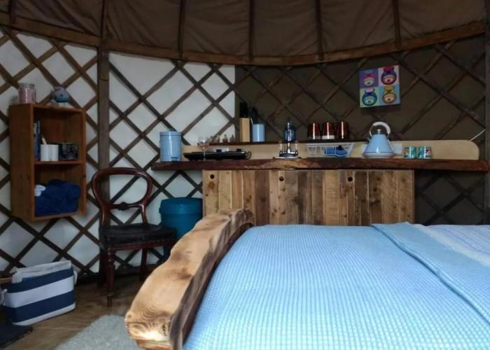 Bembridge Harbour Yurt - Log Burner - Wifi