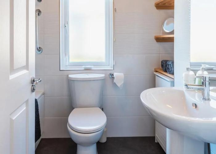 St Helens - Lodge - Sleeps 4 - Pets Allowed - Pool