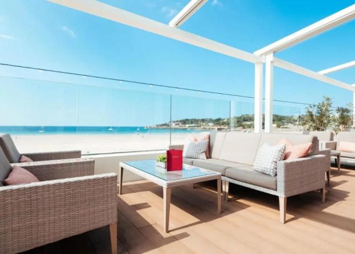 L'Horizon Beach Hotel & Spa