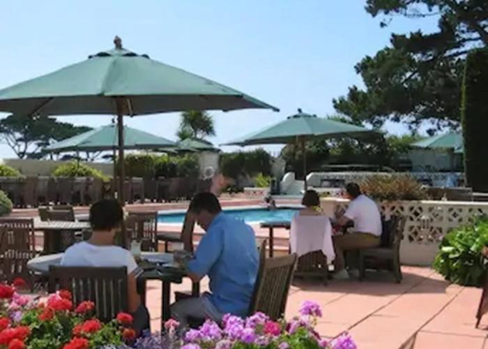 Saints Bay Hotel