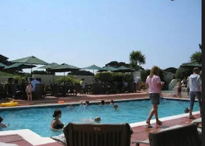 Saints Bay Hotel