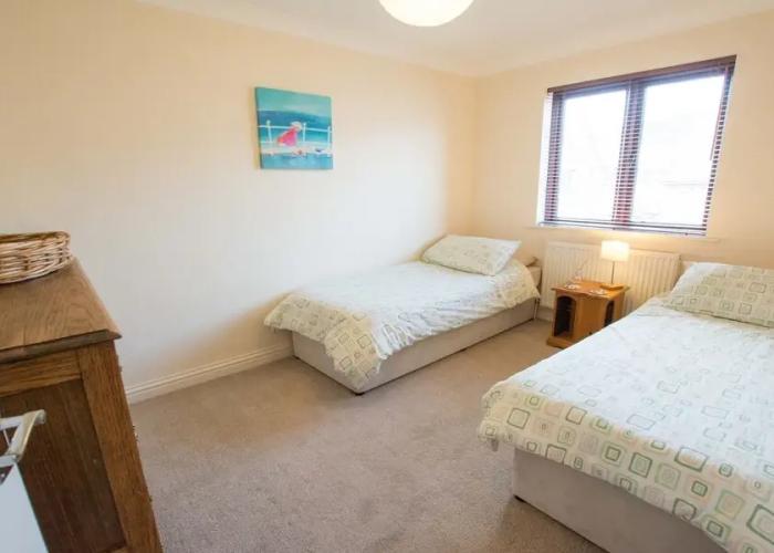 Oysters Sleeps 6 Modern Villa & Dog Friendly
