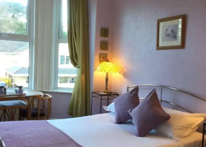The Groveside Guest House