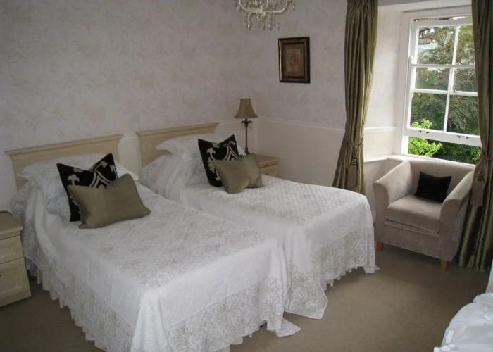 Mount Pleasant Hotel