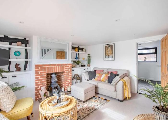 Stunning Character 2bed Cottage in St Albans Wifi