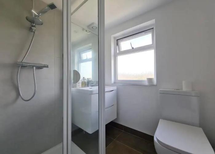 St Albans Stylish Suite With Kitchenette