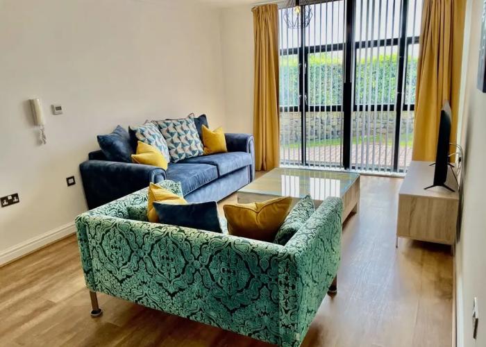 Pochin House Collections