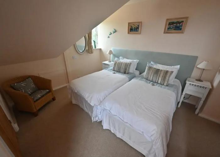 Halwell Lodge