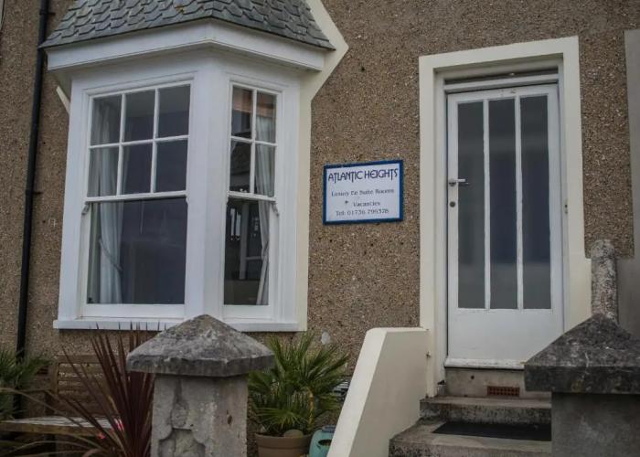 Atlantic Heights Luxury Guesthouse