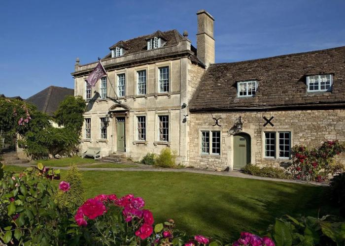 The Moonraker Hotel