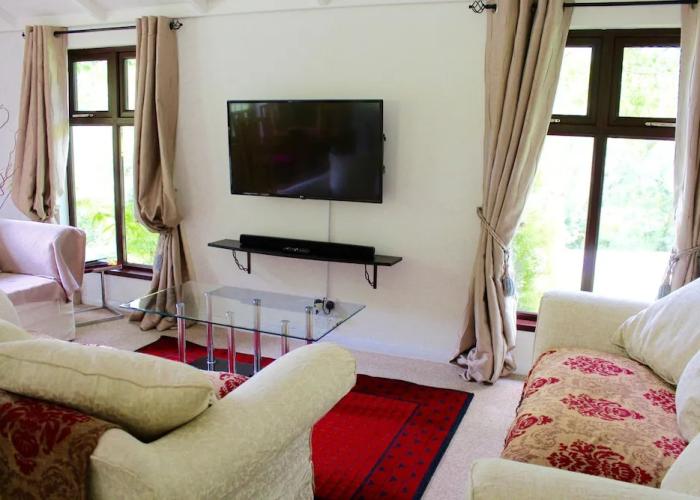Chycara House