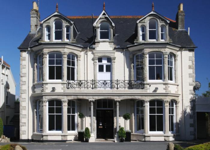 Hotel VARA