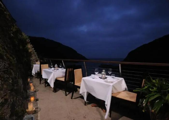 The Lugger Hotel