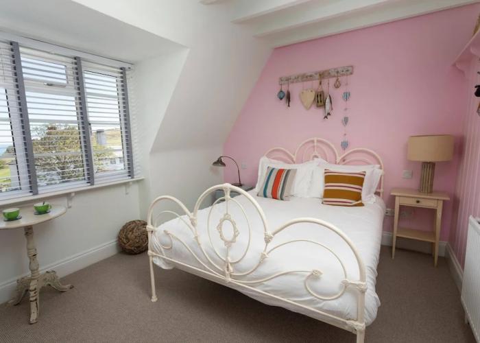 Lulworth Cove Inn