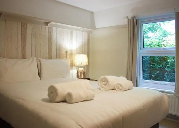 Durdle Door Hotel