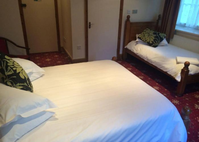 Hunters Lodge Inn