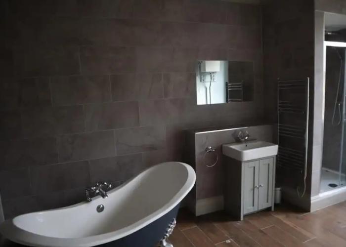 Holbrook Manor & Spa.