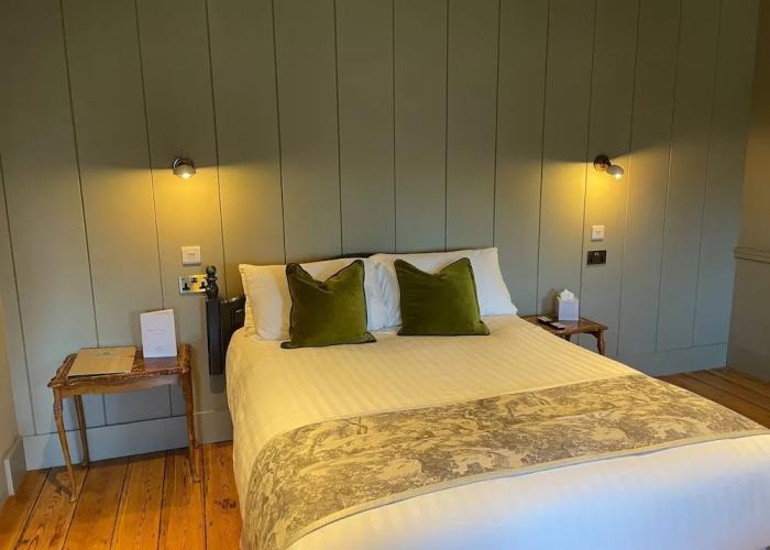 Holbrook Manor & Spa.