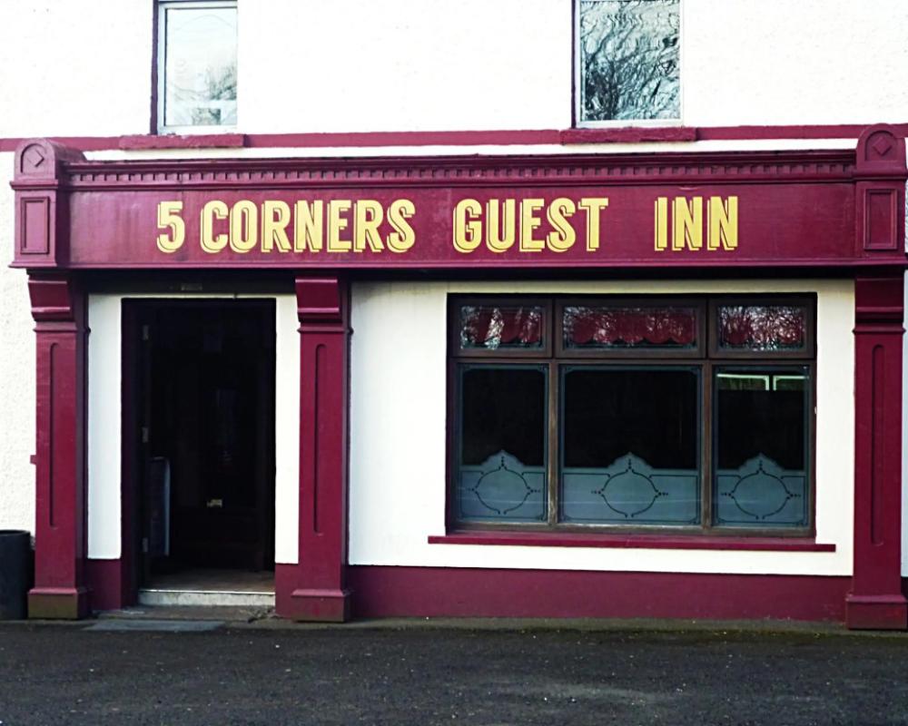5 Corners Guest Inn
