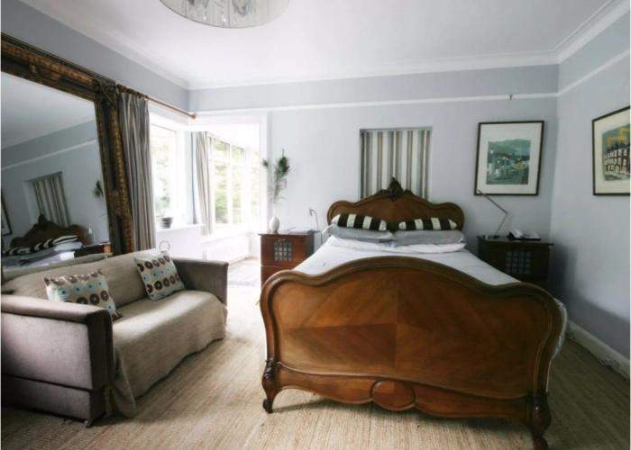 Cairn Bay Lodge