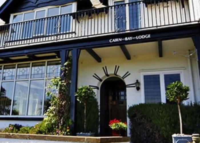 Cairn Bay Lodge