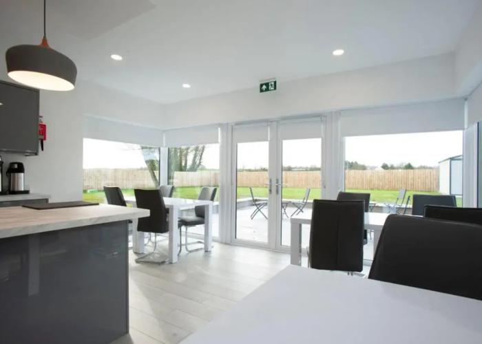 Causeway B & B