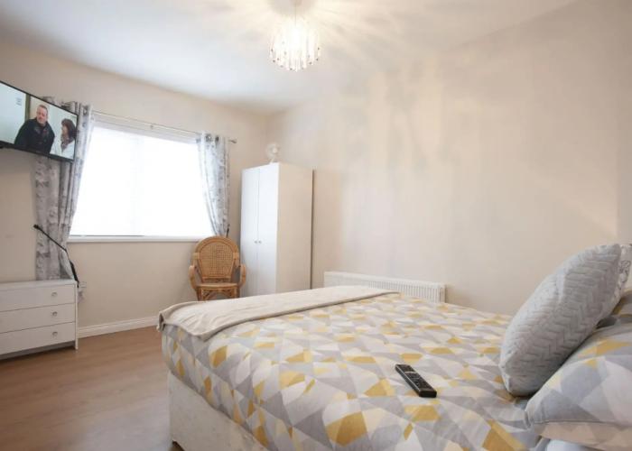 Causeway B & B