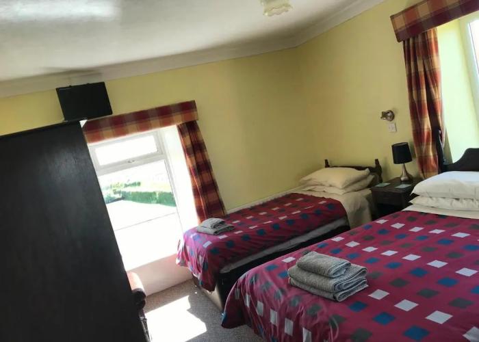 Carnside Guest House