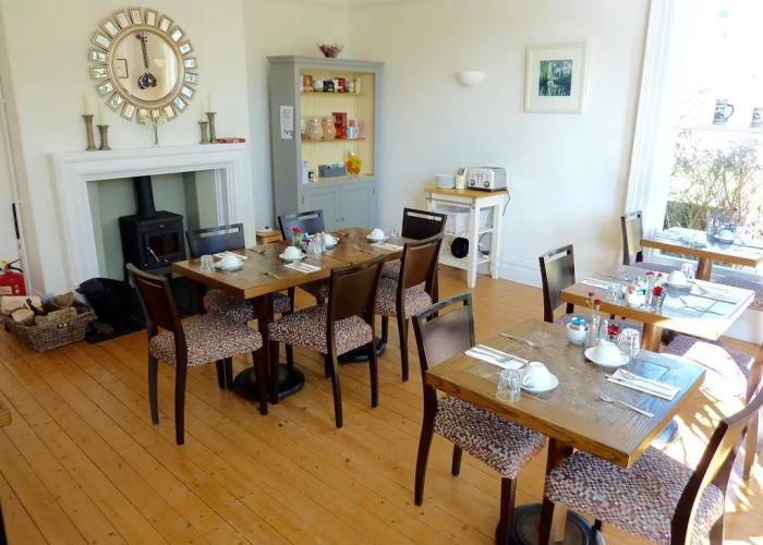 Derrin Guest House